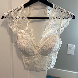 Gilly Hicks White Lace Top